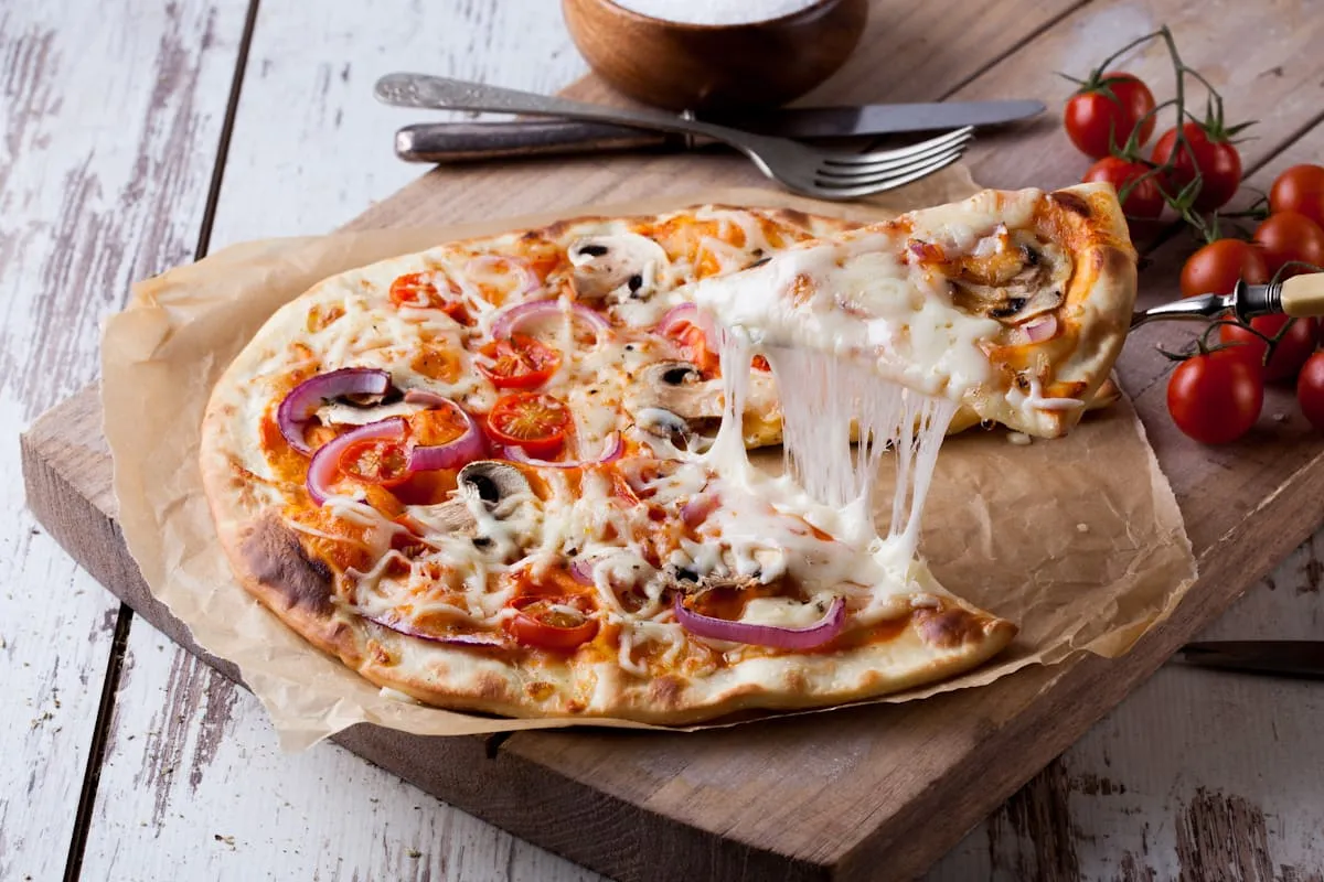 Pizza éttermi környezetben